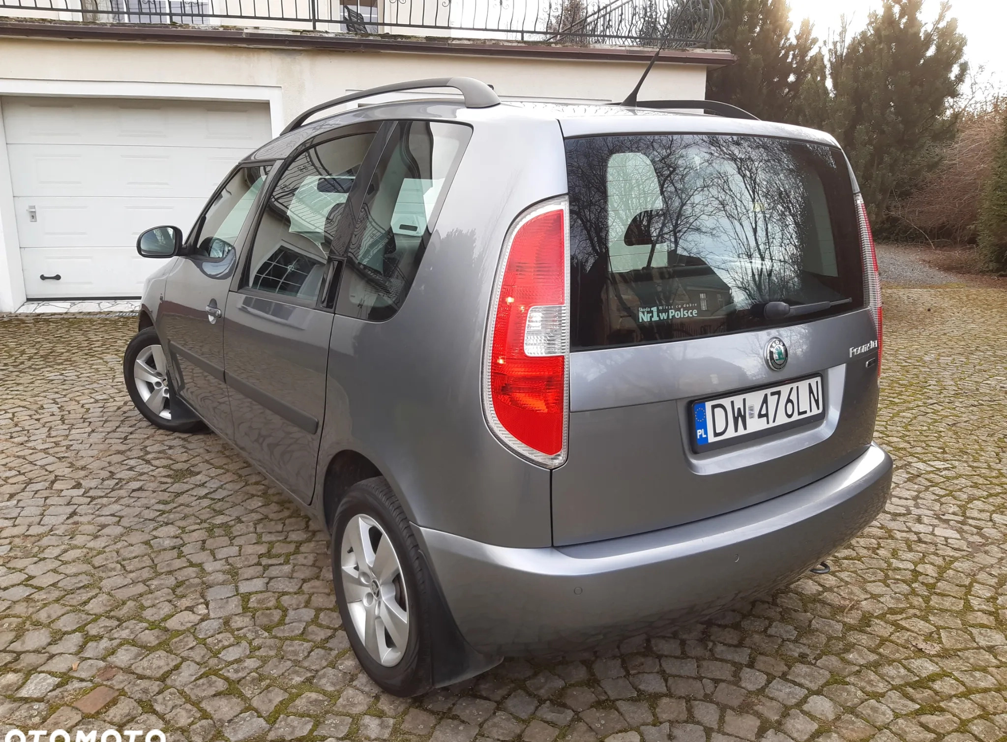 Skoda Roomster cena 17800 przebieg: 199000, rok produkcji 2011 z Paczków małe 497